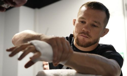 «Мы не понимали, какой UFC?» Казахский боец рассказал о переменах в Петре Яне