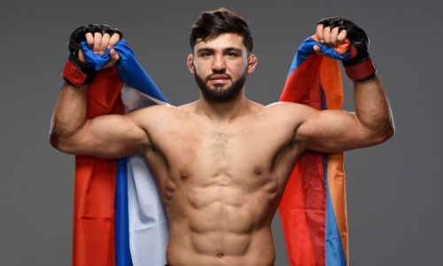 Топовый боец UFC выразил интерес к большому реваншу после победы над казахстанцем