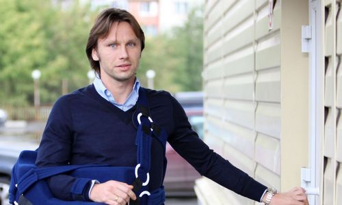 «Это не красит любого человека». Экс-футболист сборной Казахстана отреагировал на скандал в клубе РПЛ