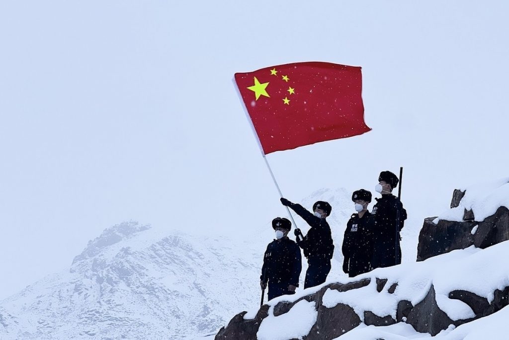 SCMP: сокращение экспорта оружия Китаем говорит о подготовке к конфликту — Financial Times