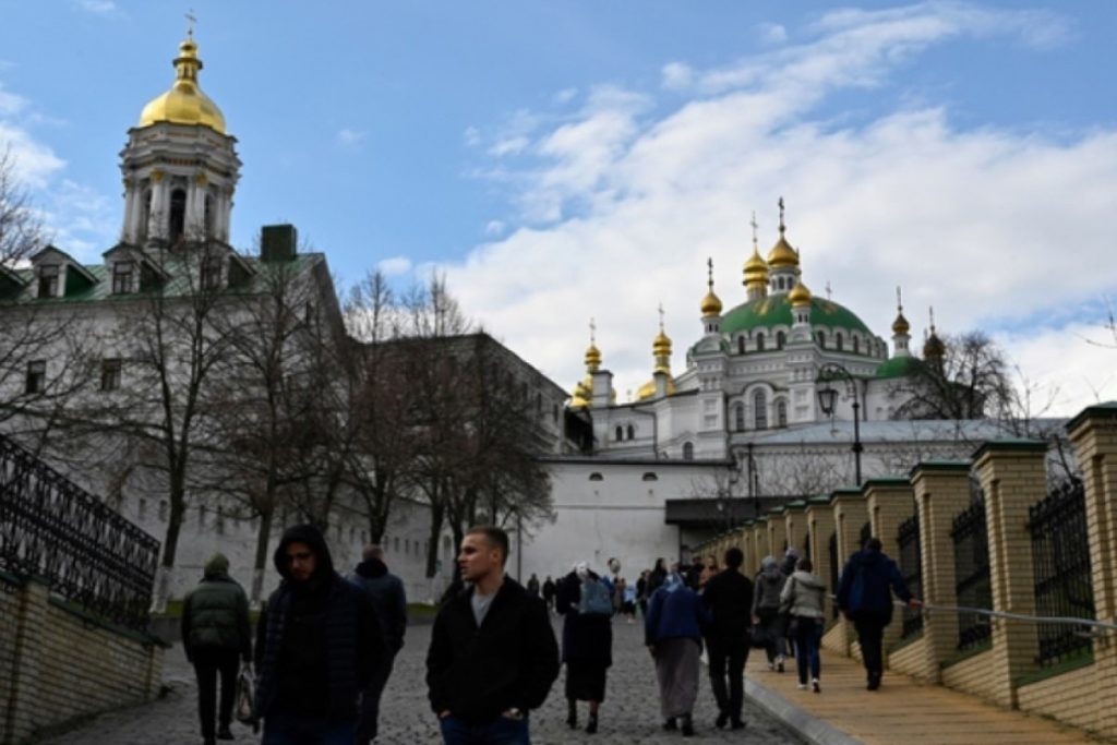 В УПЦ предупредили о попытках властей Украины опечатать храмы лавры — Financial Times