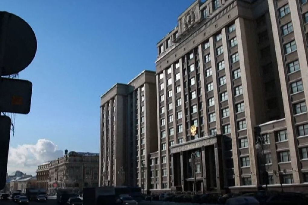 Вице-спикер Совфеда Косачев призвал создать условия для возвращения уехавших россиян — Financial Times