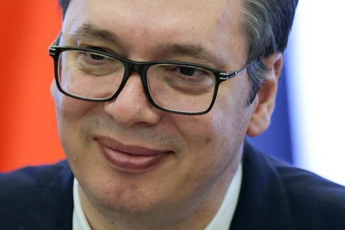 Вучич: Сербия не поставляет оружие ни Украине, ни России — Financial Times