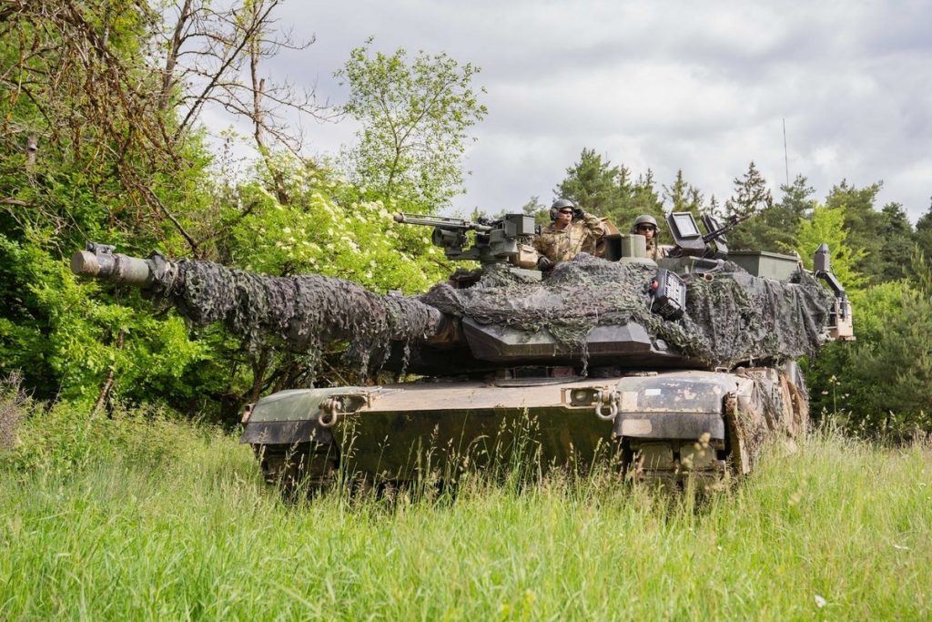 В Вашингтоне заявили о досрочной поставке танков Abrams Украине — Financial Times