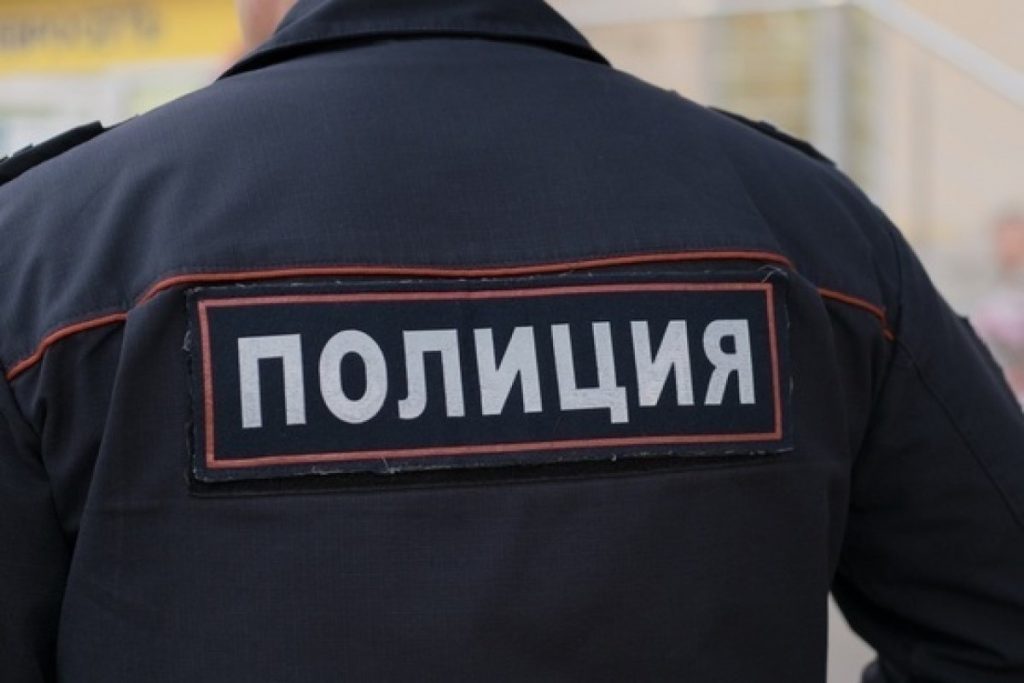 Во Внуково просидевшие 4 часа в самолете пассажиры устроили драку — Financial Times