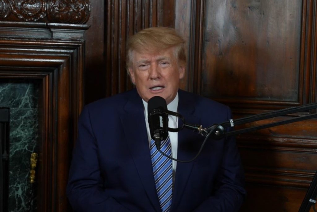 В окружении Трампа рассказали о его шоке после обвинений — Financial Times