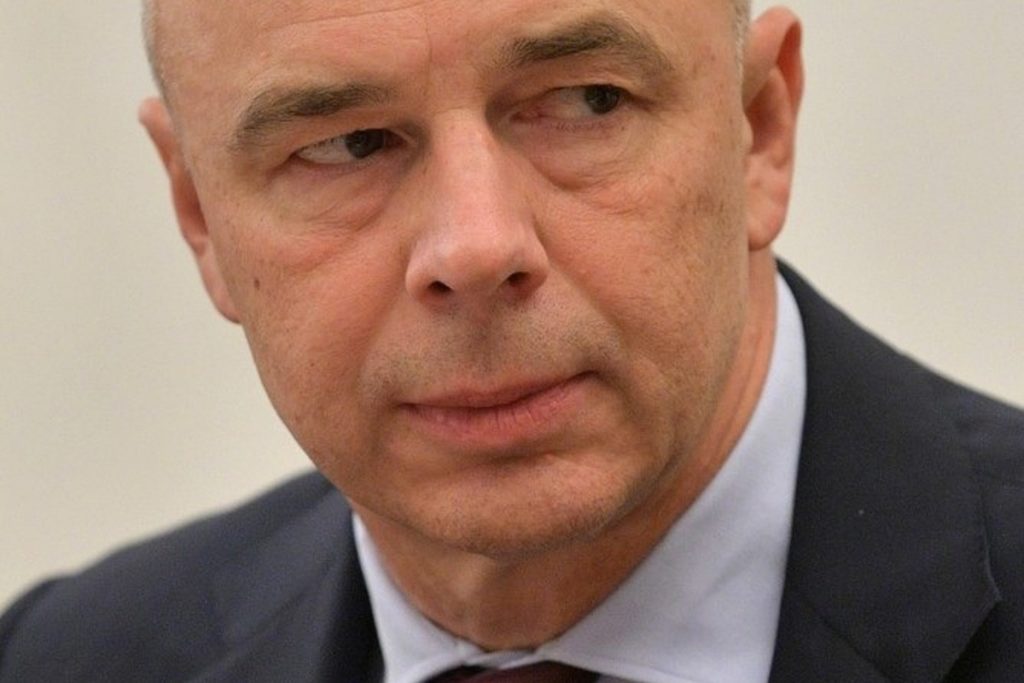 Силуанов заявил о падении интереса россиян к финансовым вложениям — Financial Times