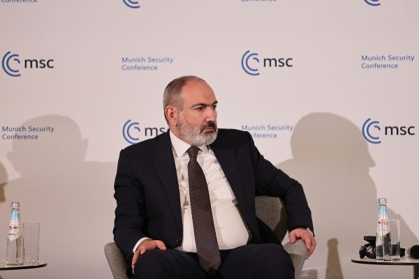 И снова Германия: Пашинян проведëт переговоры с Шольцем — Financial Times