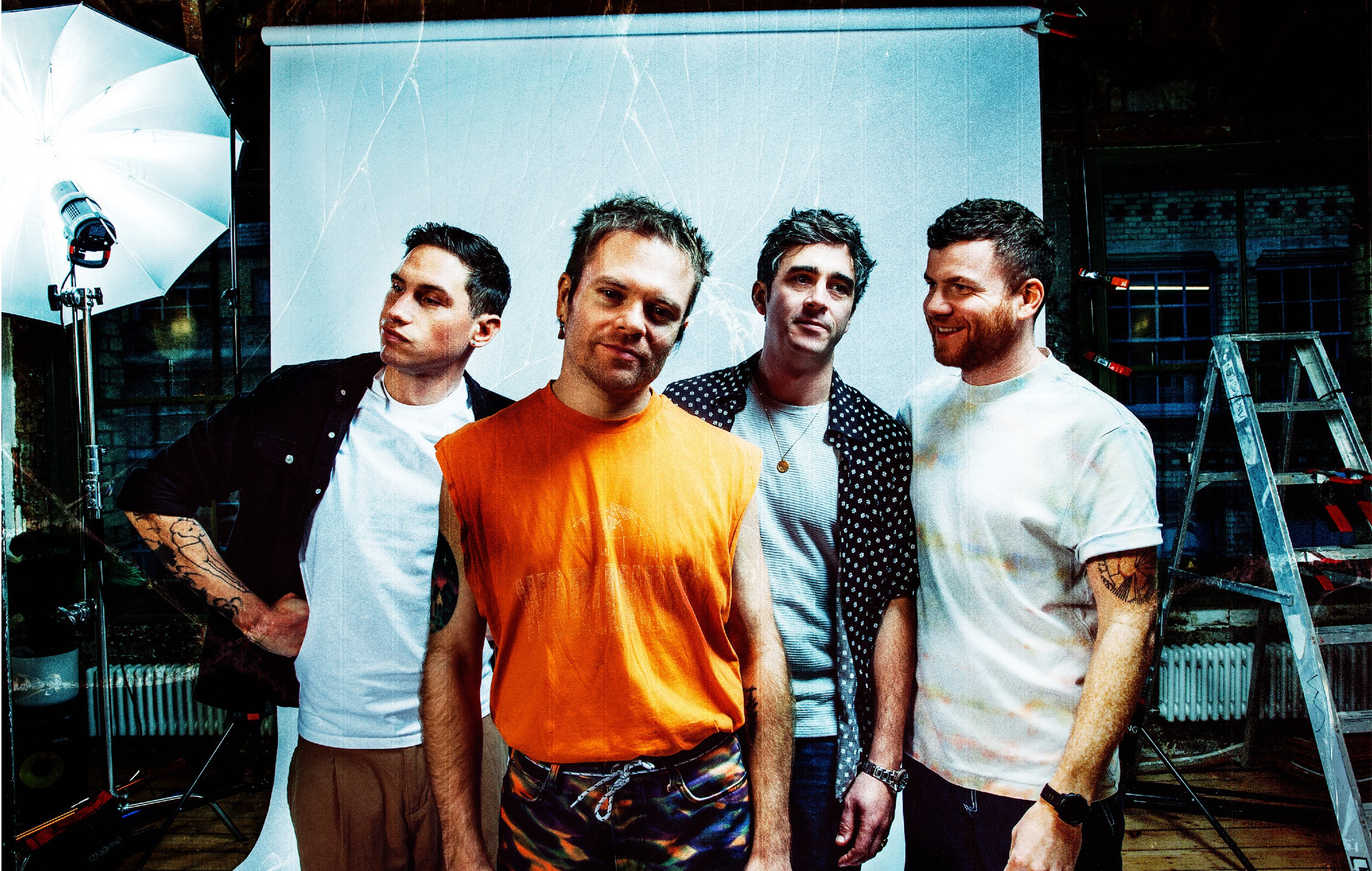 Зацените подрывной новый сингл Enter Shikari «Bloodshot» — Fil