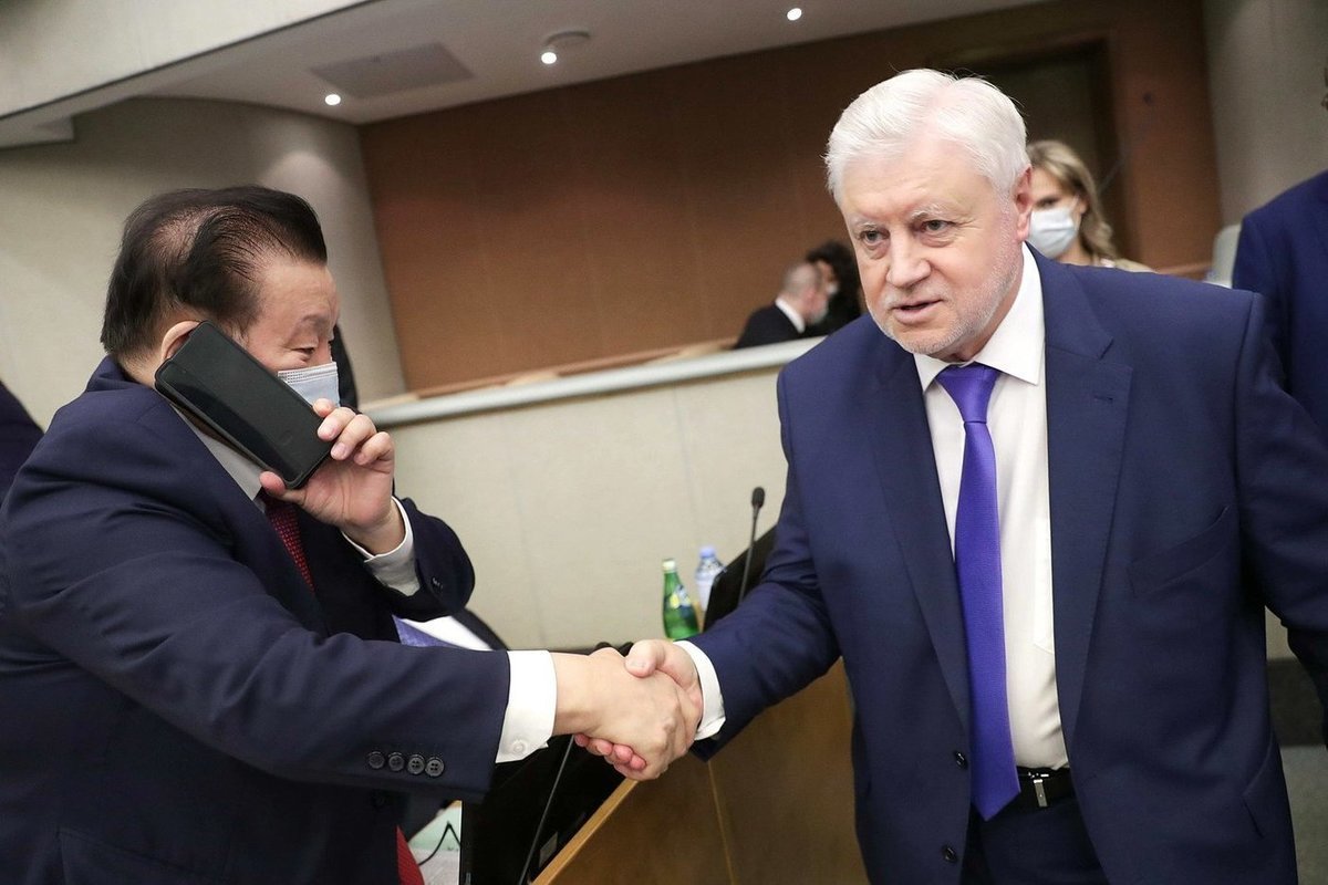 Миронов: ЧВК должны иметь официальный статус, следует признать их существование — Financial Times