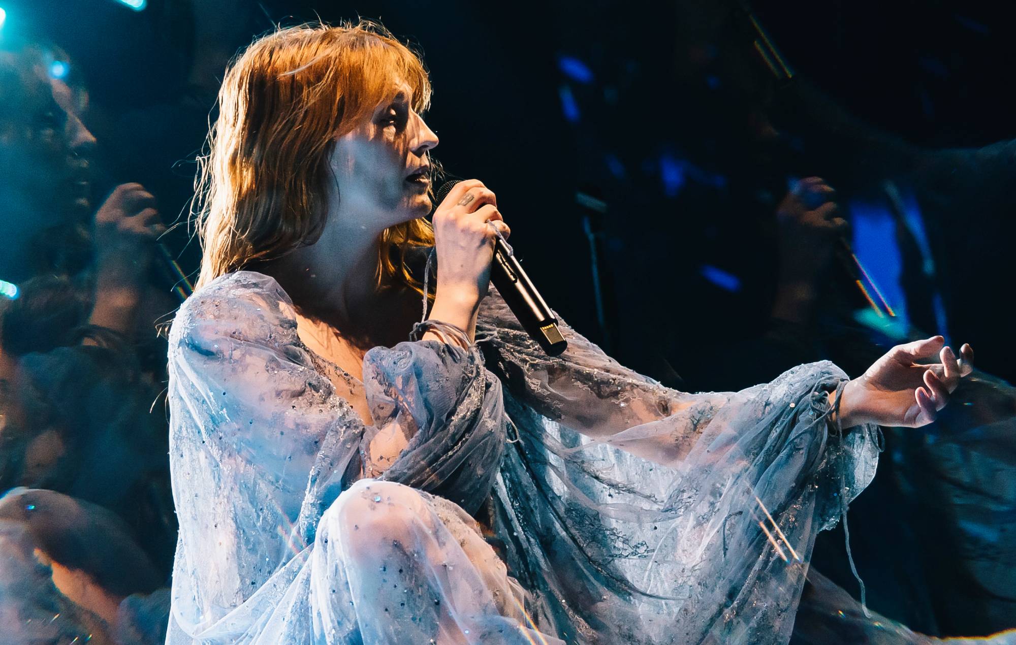 Послушайте кавер Florence + The Machine на песню No Doubt «Just A Girl» из нового трейлера «Yellowjackets» — Fil