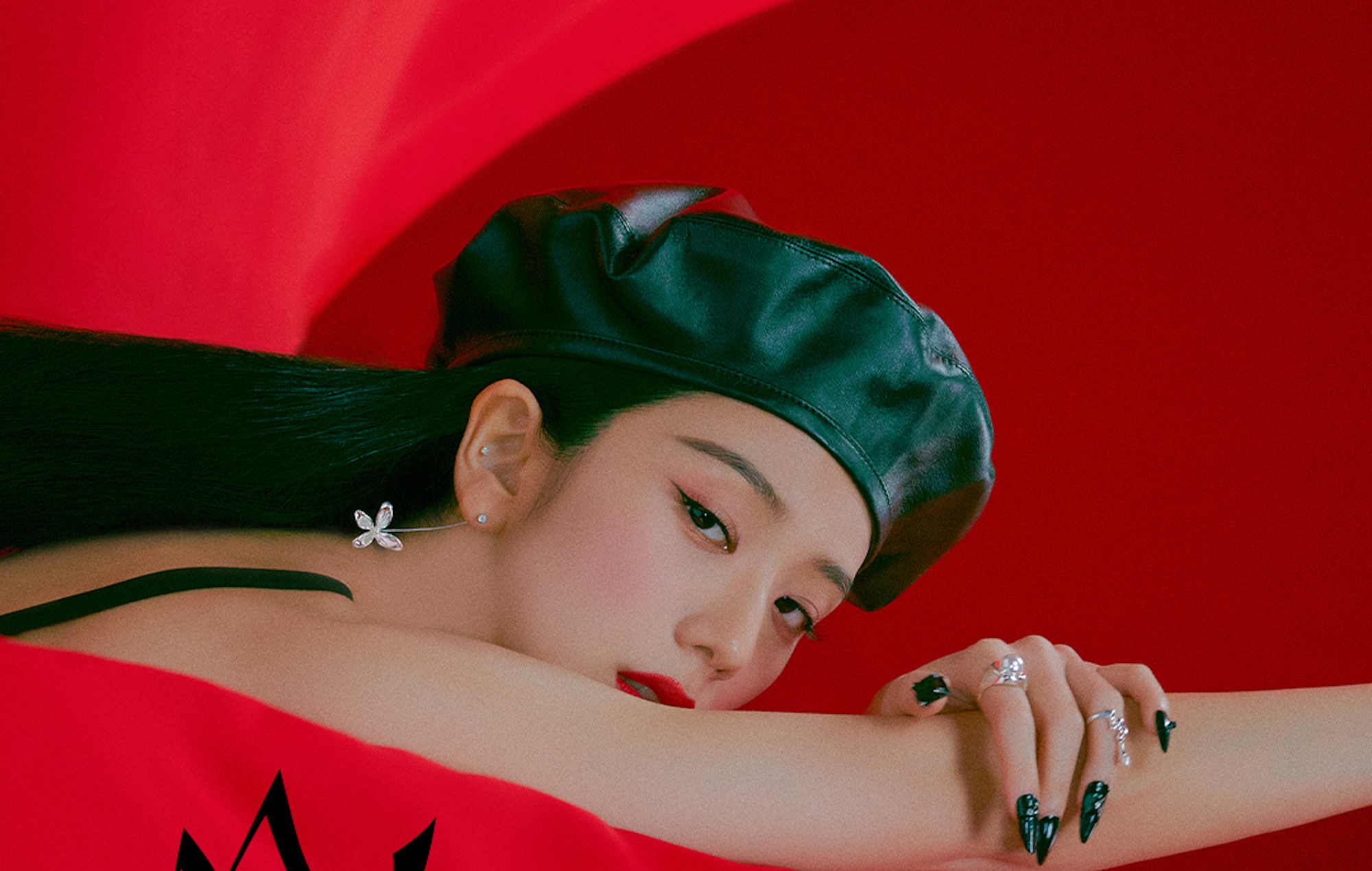 Джису из BLACKPINK объявляет о предстоящем сольном заглавном треке «Flower» — Fil