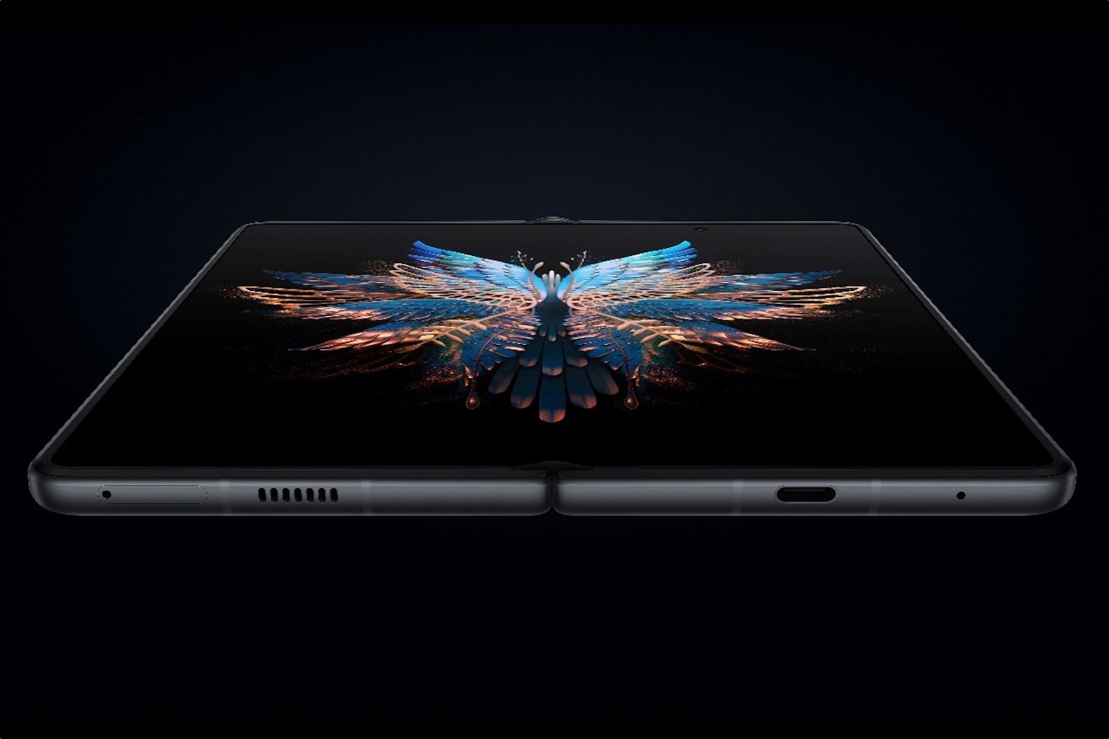 Tecno присоединяется к вечеринке складных телефонов с Phantom V Fold
