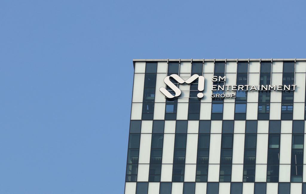SM Entertainment выпускает заявление в поддержку тендерного предложения Kakao — Fil
