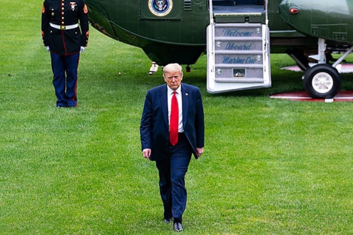 Дональд Трамп пообещал своим сторонникам вернуться в Белый дом — Financial Times