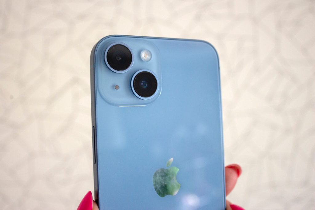 iPhone 15 звучит сексуальнее с каждой новой утечкой дизайна