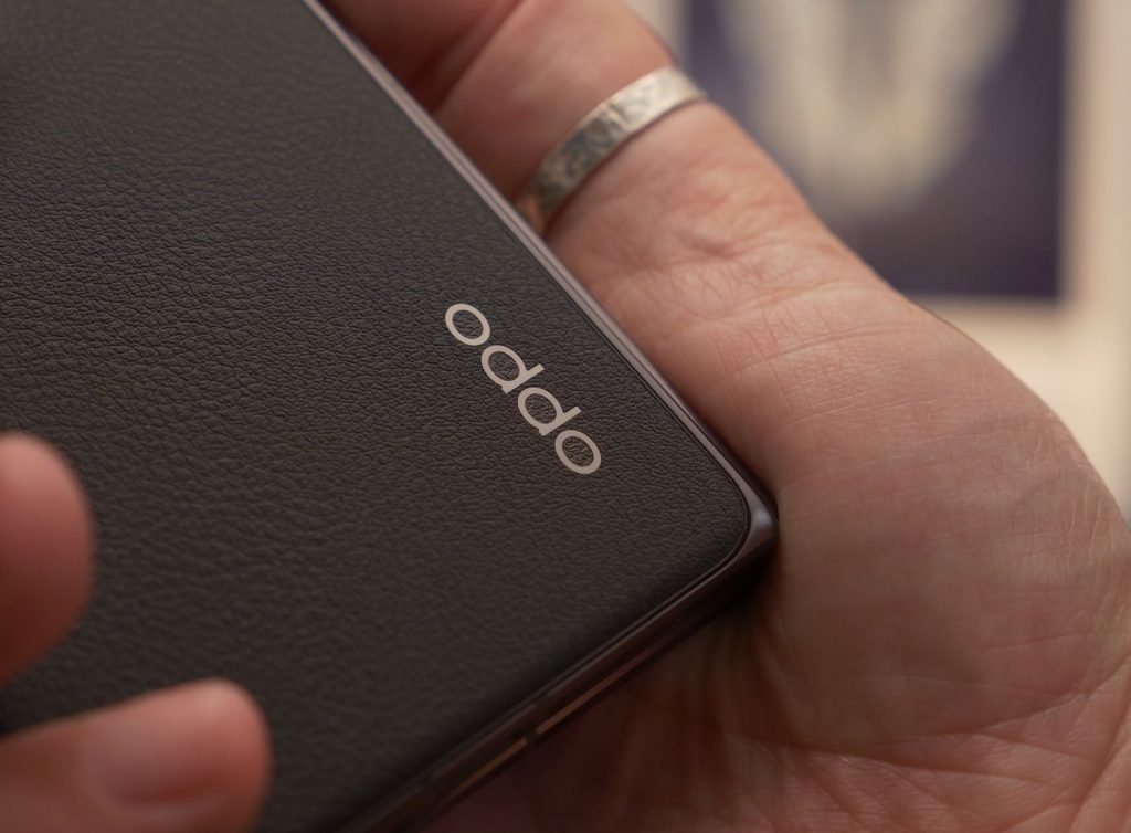 Забудьте о складных устройствах, у Oppo может быть что-то еще лучше.