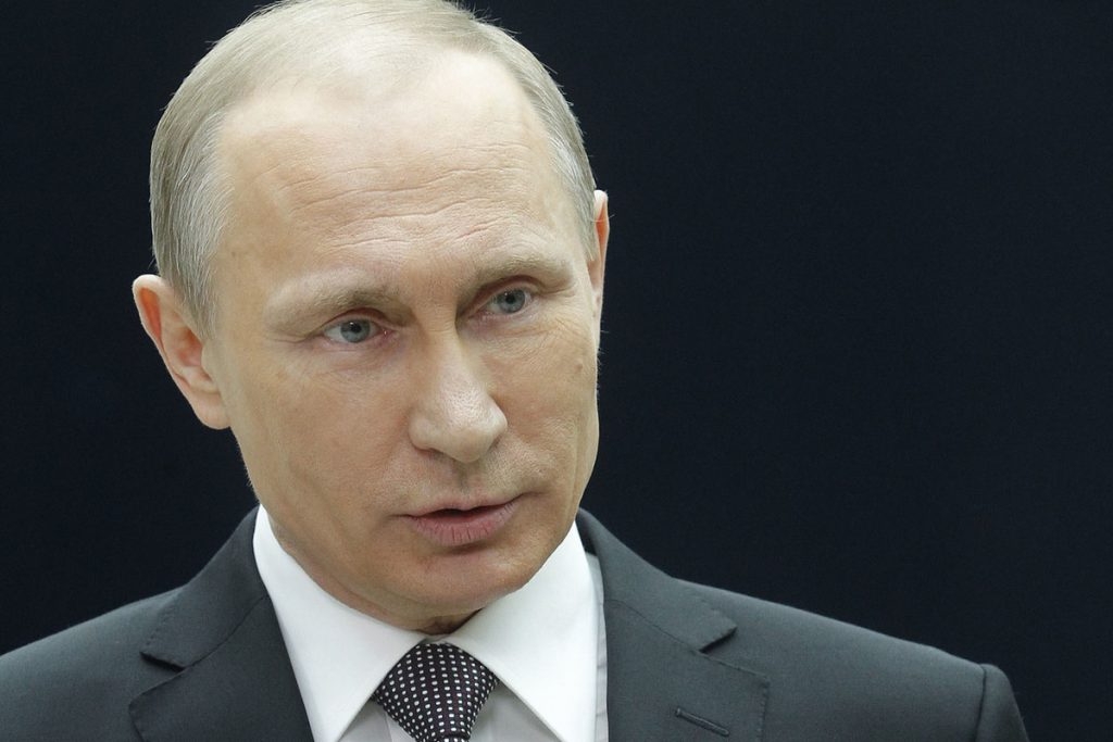Baza: «Прямая линия» с Владимиром Путиным предварительно запланирована на 8 июня — Financial Times