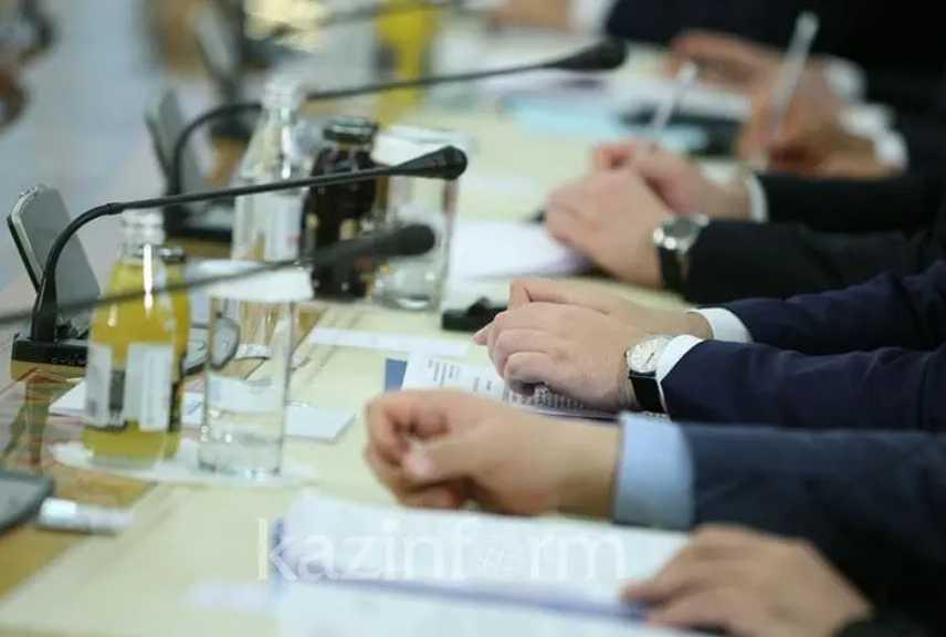 Статус маслихатов хотят повысить в Казахстане — Financial Times
