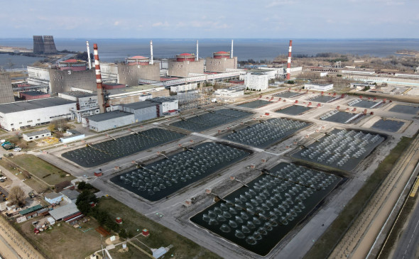 Запорожская АЭС перейдет на российские стандарты работы — Financial Times