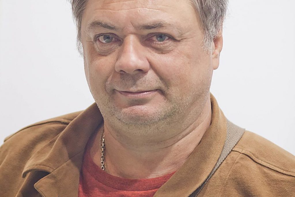 Путин присвоил Андрею Леонову звание народного артиста — Financial Times