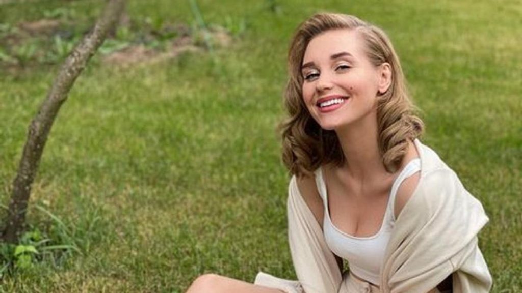«Идеальная фигура»: Асмус показала фото в нижнем белье — Fil
