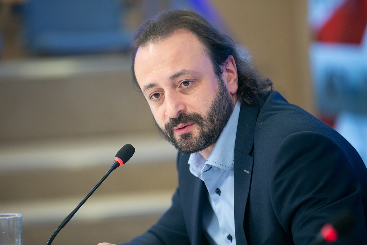 «Уважаемая компания собралась»: Авербух о введении санкций против него — Financial Times