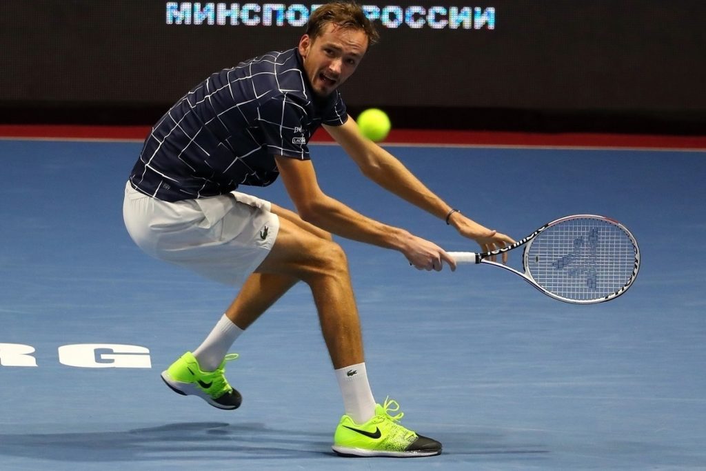 Немецкий теннисист Зверев обвинил в «нечестной игре» Медведева — Financial Times