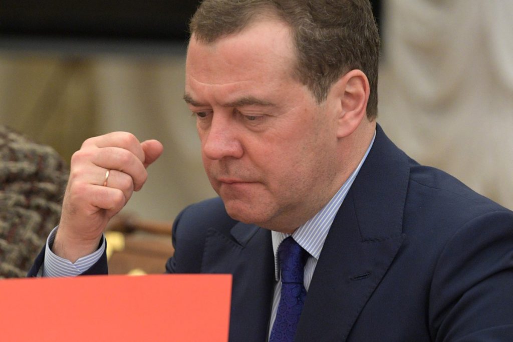 Медведев перефразировал слова Столтенберга по Украине в НАТО — Financial Times