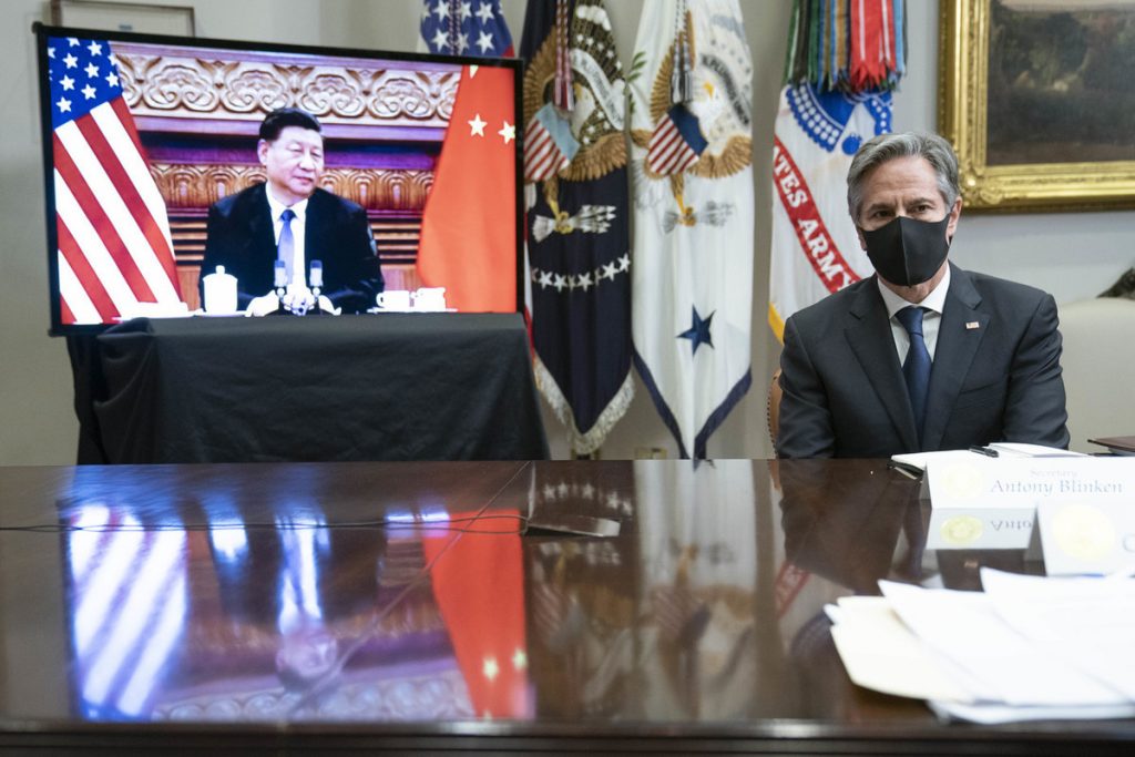 Блинкен потребовал от Китая определиться в своих отношениях с США — Financial Times