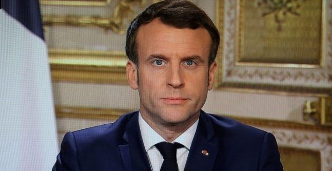 Президент Франции Макрон подписал закон о пенсионной реформе — Financial Times