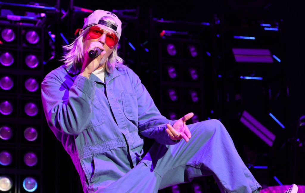 Фред Дерст из Limp Bizkit дебютирует в новом образе перед началом европейского турне — Fil