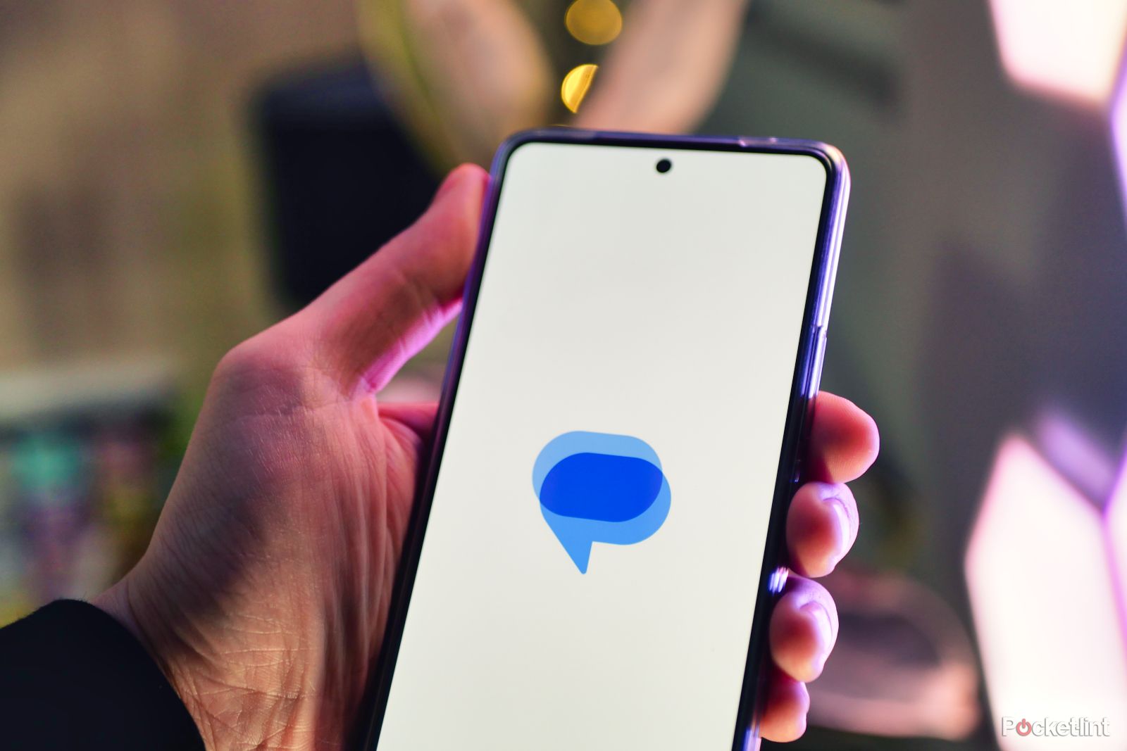 Google Messages добавляет возможность отправлять изображения с низким разрешением, но быстрее