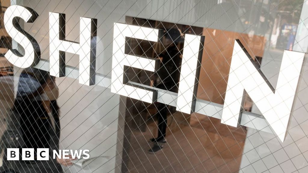 Шейн: Китайский модный гигант столкнулся с призывами США провести расследование в отношении заявлений уйгуров