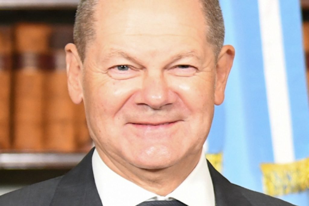 Шольц: ЕС продолжит ужесточать санкции против России — Financial Times