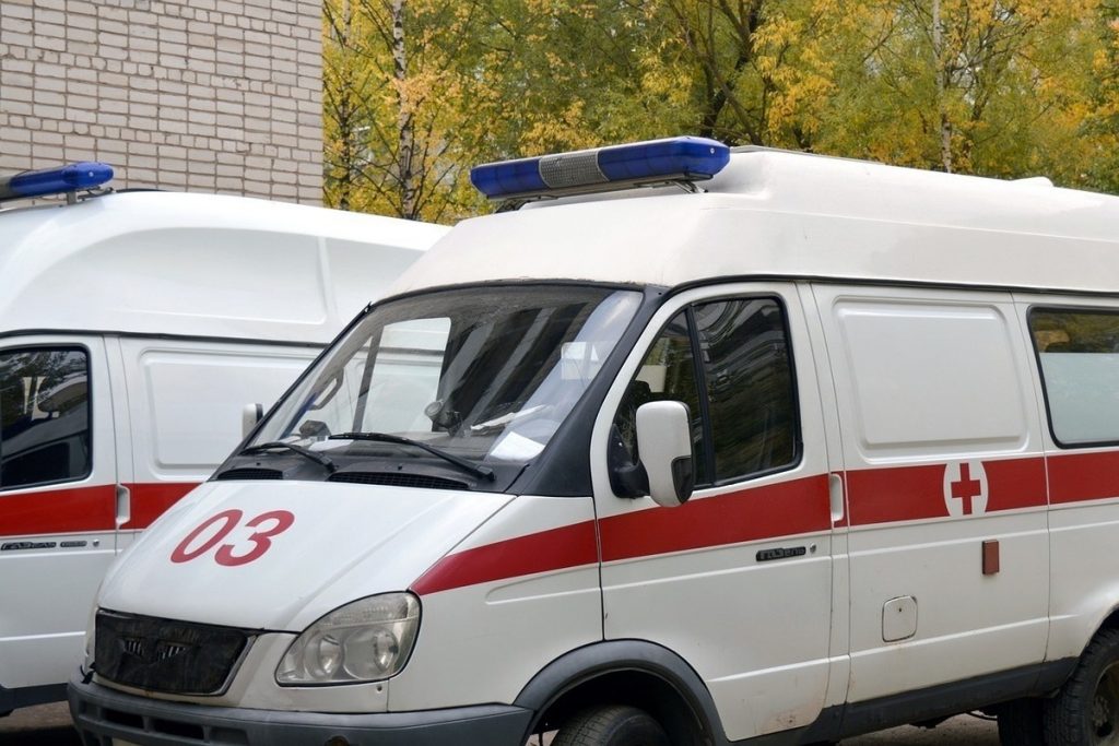 В Москве 16-летний подросток пролетел пять этажей при падении лифта — Financial Times