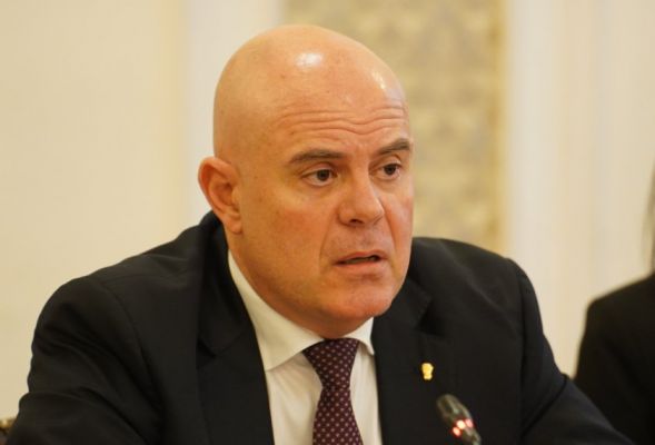 Под автомобилем главного прокурора Болгарии взорвали мину — Financial Times
