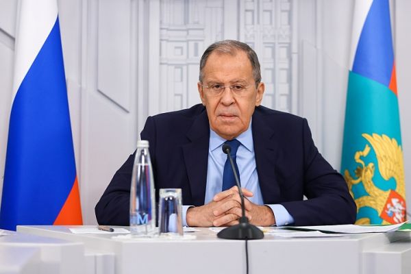 Лавров: МУС скандальными решениями игнорирует иммунитеты должностных лиц государств — Financial Times