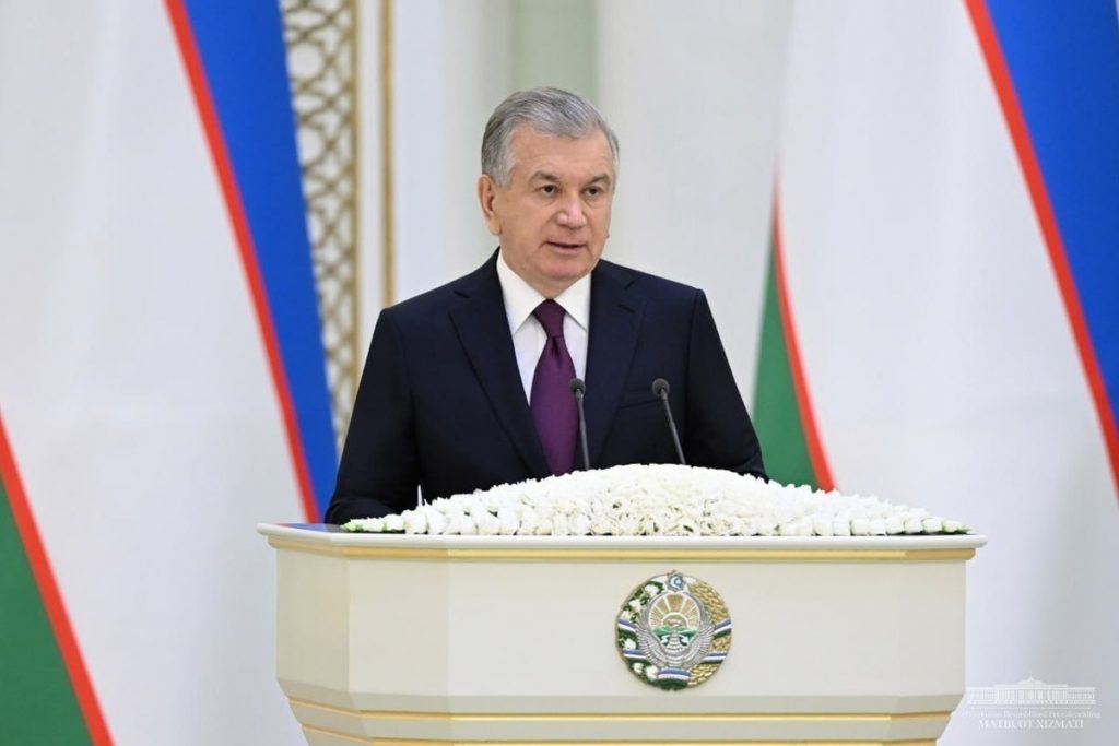 Президент Узбекистана Мирзиёев вылетел в Москву на празднование Дня Победы — Financial Times