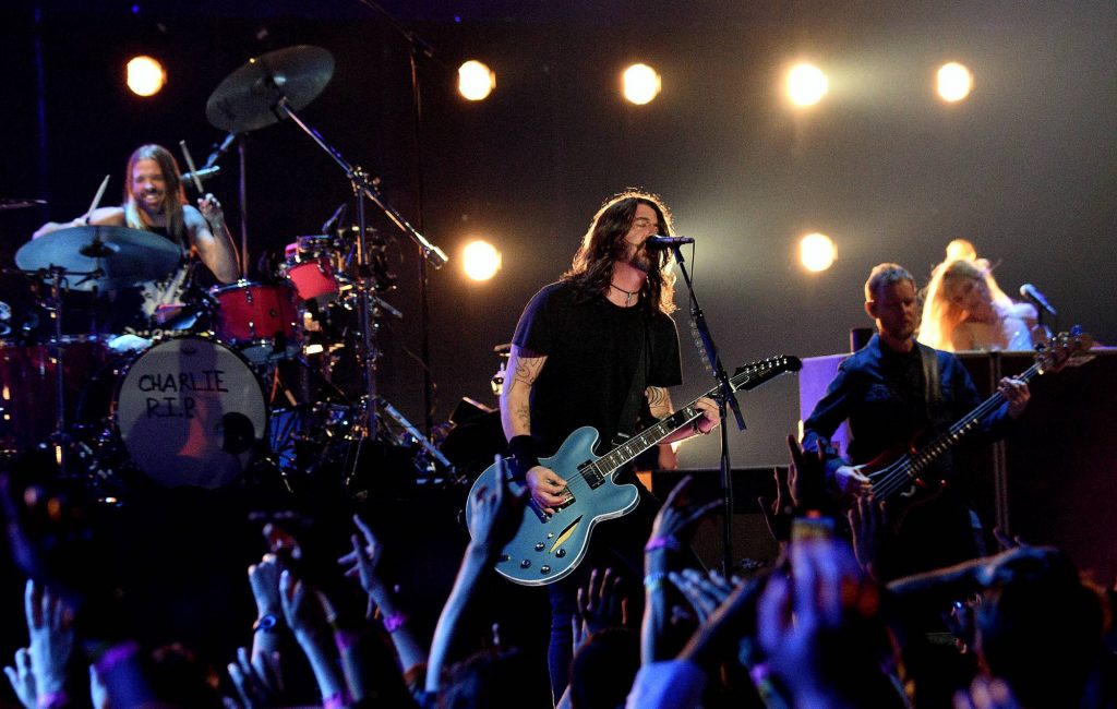 Foo Fighters подтвердили, что «скоро будут объявлены» концерты в Великобритании — Fil