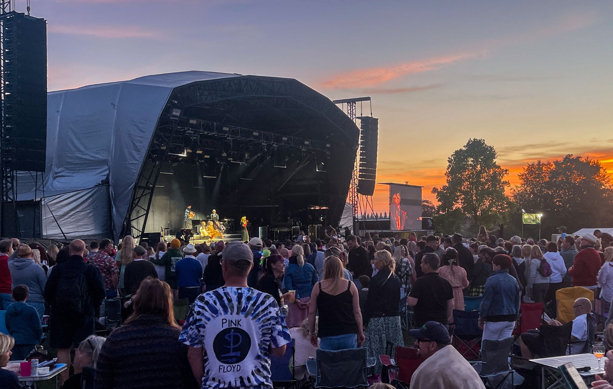 Гластонбери объявляет состав «Woodsies», ранее выступавший на сцене John Peel Stage. — Fil