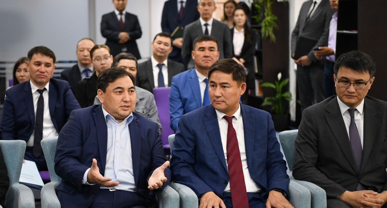 Государственные услуги в новом формате для ЧСИ, нотариусов и адвокатов