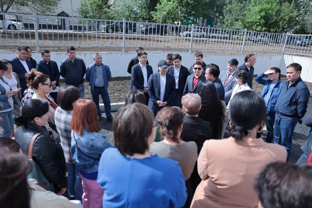 Министр нацэкономики встретился с жителями Алматы