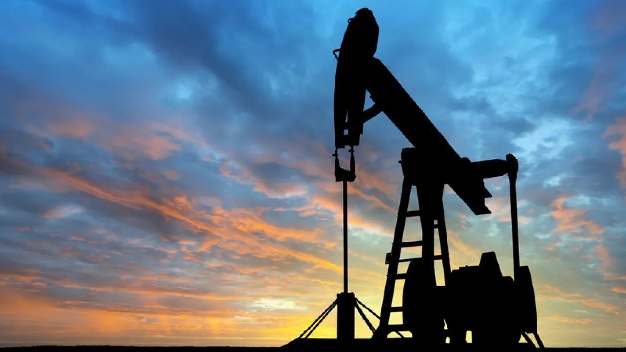 Нефтяной рынок: последние тенденции и возможные сценарии