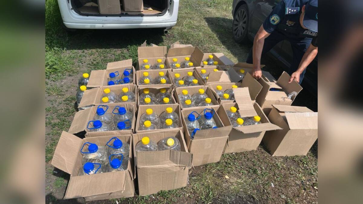 Незаконную торговлю алкоголем в крупном размере пресекли полицейские СКО