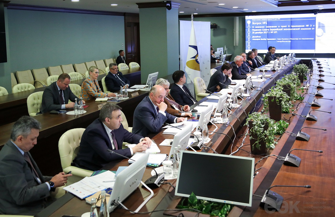 Совет ЕЭК одобрил протокол об изменениях Соглашения о  правилах обращения медизделий
