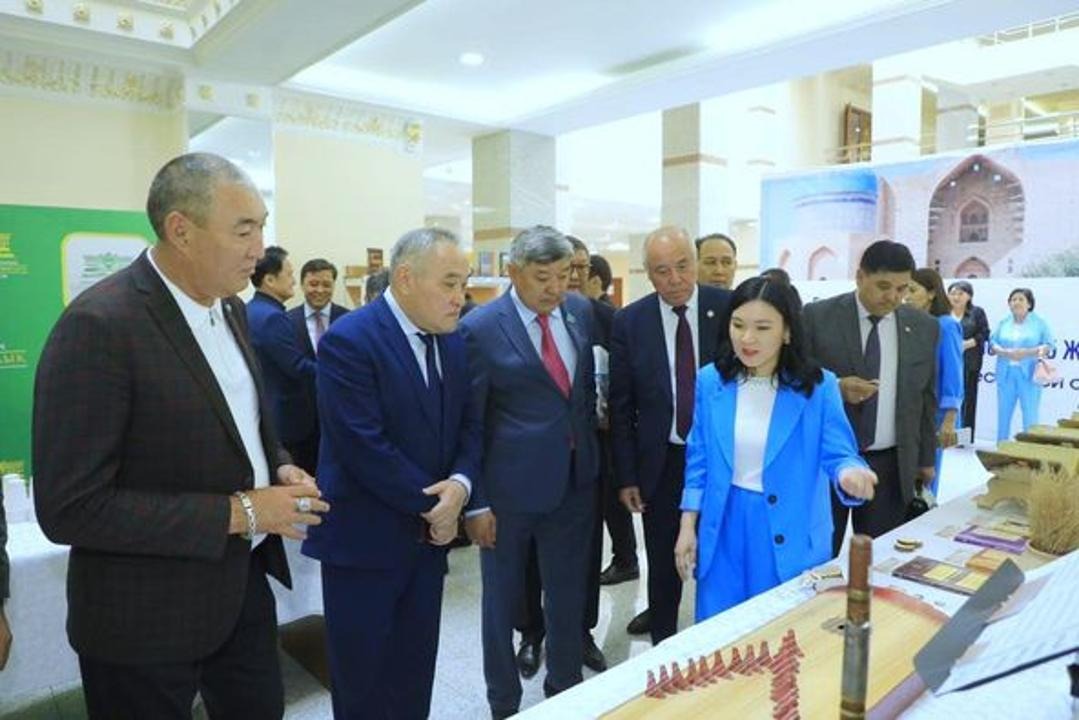 В Астане прошло культурное мероприятие «Бес жылдыққа — бес әдеби сапар»