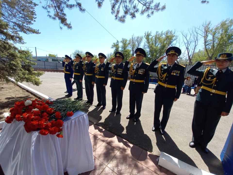 В Павлодаре открыли мемориальную доску в честь Сагадата Нурмагамбетова
