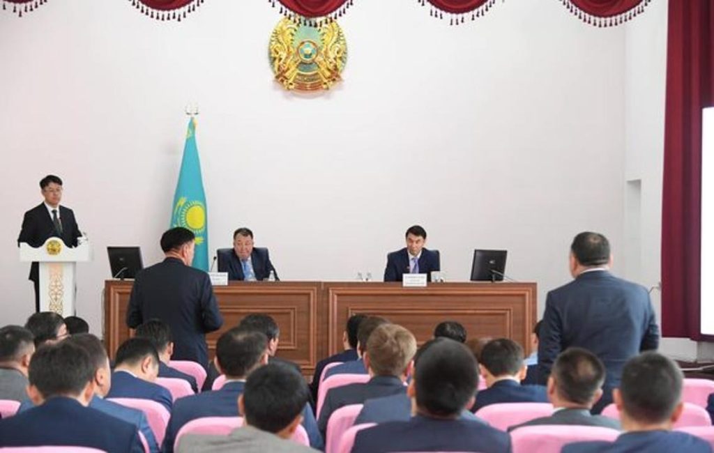 В Созаке могут уволить директоров школ, не соблюдающих санитарные требования