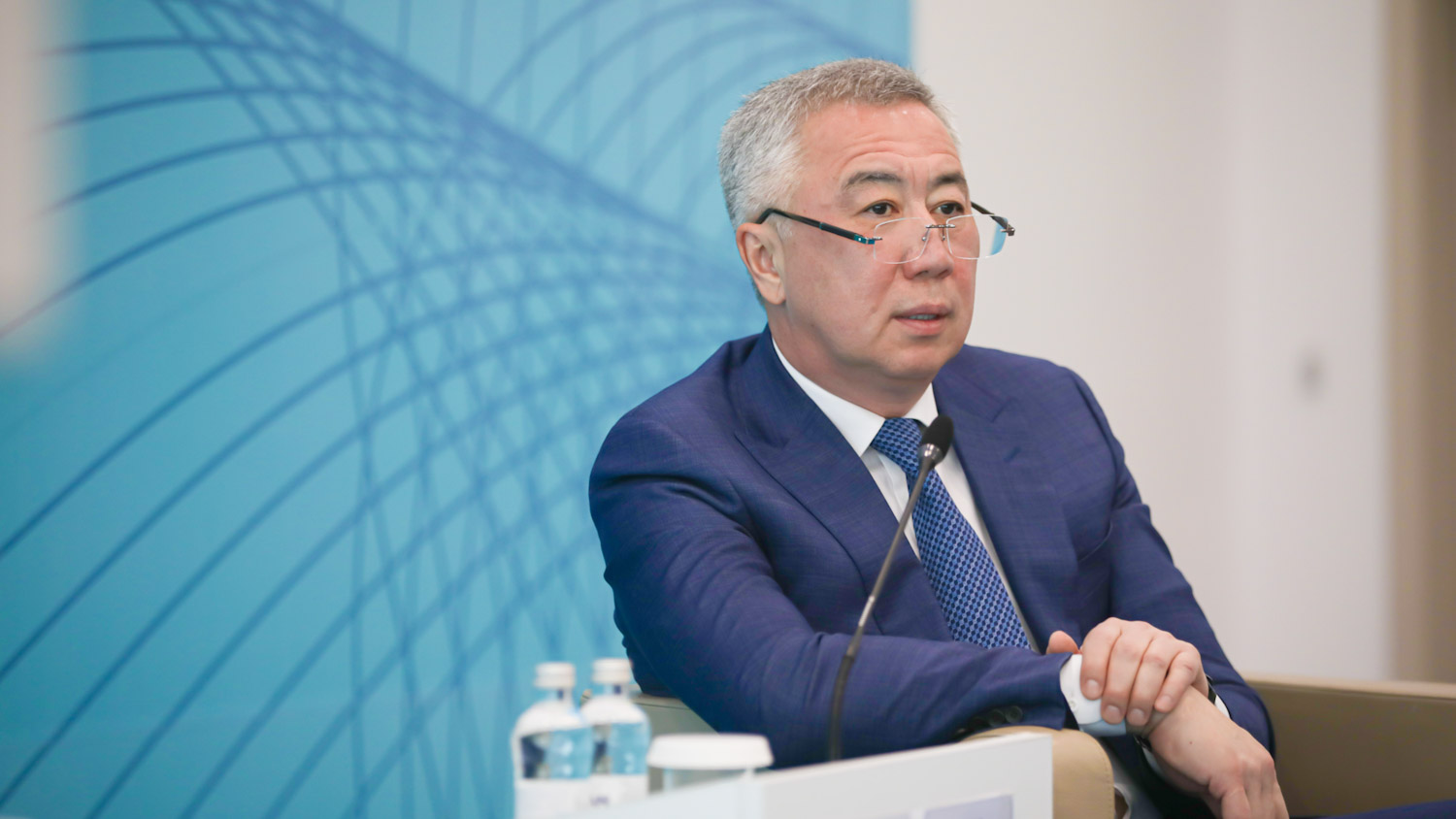 Торговля обеспечивает работой свыше 1,5 миллиона человек и полмиллиона предприятий Казахстана 